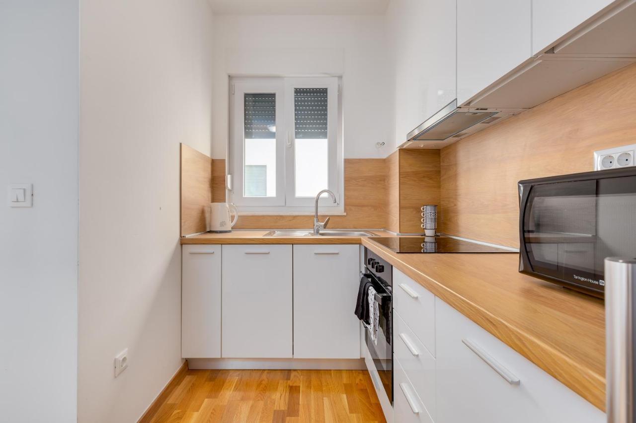Apartment Roni + Besplatan Parking Задар Экстерьер фото
